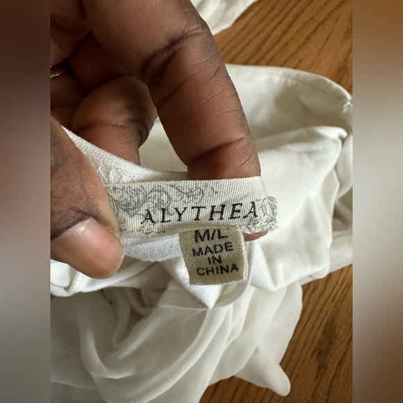 Alythea Ivory White Top Side Zip Off Shoulder Shoulder Tie Peasant Sleeve Size M - Picture 7 of 11